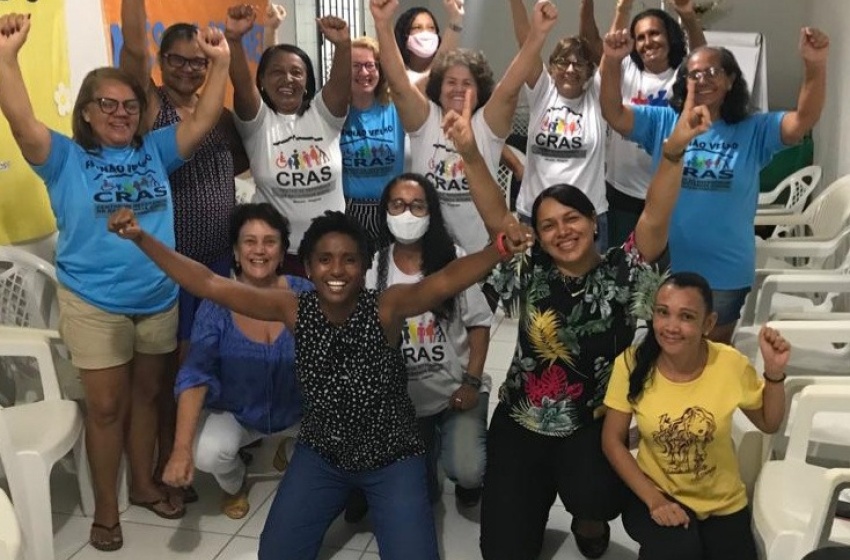 Mulheres do Serviço de Convivência participam de palestra sobre educação financeira