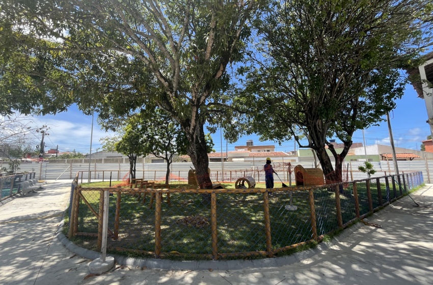Requalificação da Praça Nossa Senhora de Fátima chega à reta final