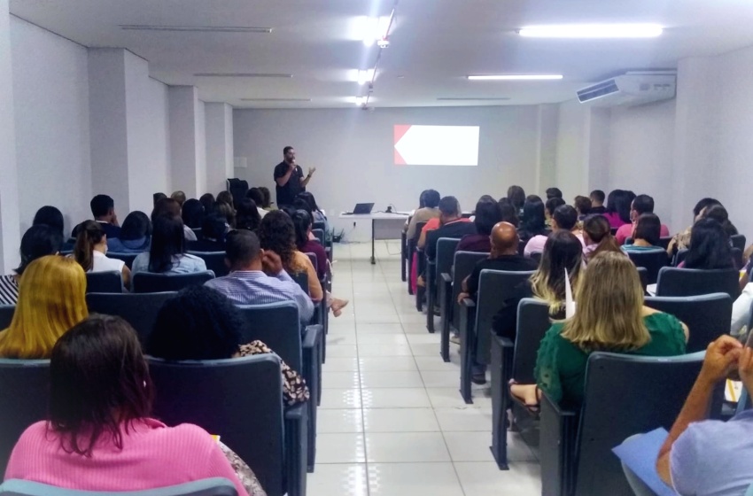 Racismo e LGBTFobia são temas de curso promovido para servidores da Assistência Social