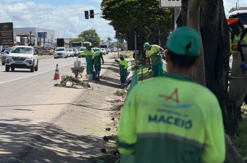 Desenvolvimento Sustentável inicia mutirão de limpeza na Avenida Lourival Melo Mota
