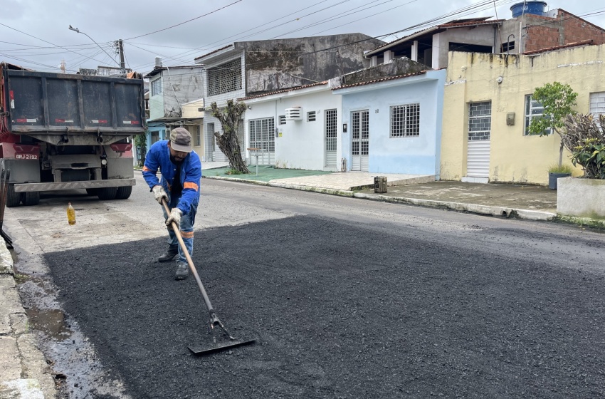 Operação Tapa-buraco utilizou quase 5 mil toneladas de asfalto no mês de julho