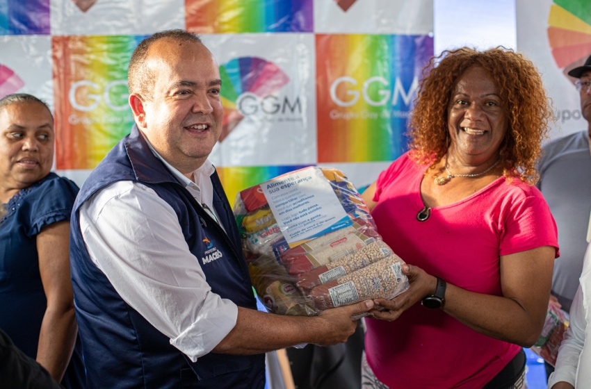 Assistência Social entrega cestas básicas e kits de higiene para população LGBTQIA+ na Chã da Jaqueira