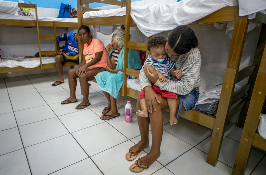 Abrigo provisório recebe famílias afetadas pelas chuvas