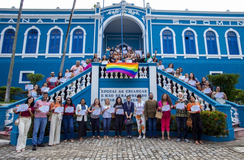 Curso Agentes da Cidadania discute políticas e direitos  para comunidade LGBT+
