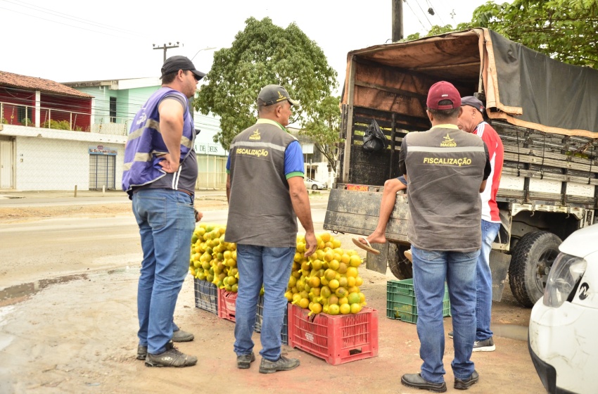 Convívio Social orienta comerciantes a procurarem a nova Feira do Benedito Bentes