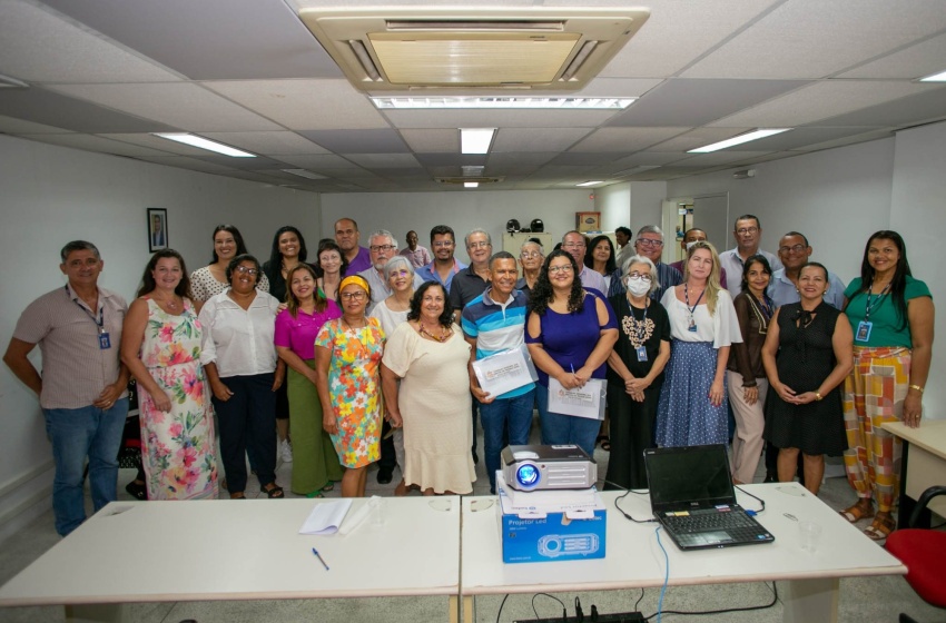 Conselho Municipal dos Direitos da Pessoa Idosa empossa novos integrantes