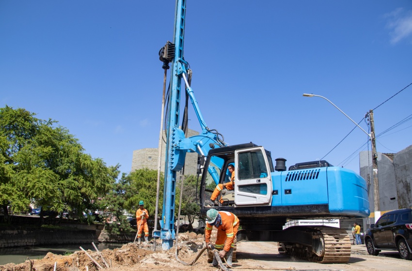 Renasce Salgadinho: Prefeitura de Maceió inicia implantação de colunas DSM