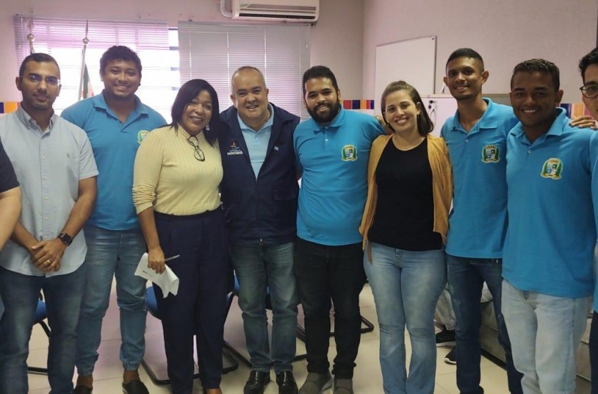 Assistência Social faz doação para Associação de Surdos de Maceió