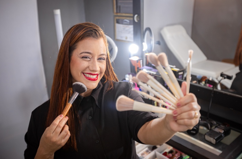 Gestão JHC fortalece o empreendedorismo feminino com o Banco da Mulher