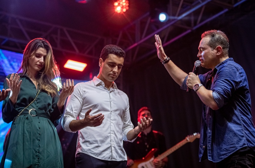 Prefeitura comemora Dia do Evangélico com shows no Benedito Bentes