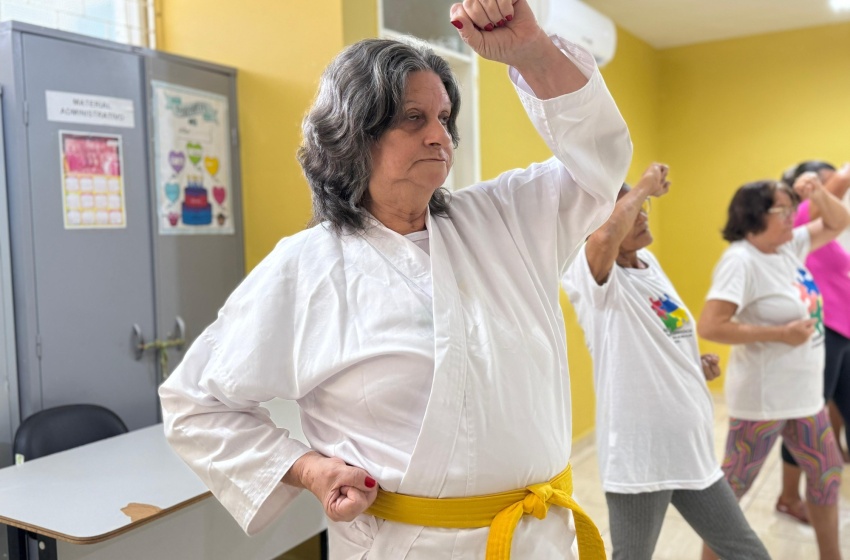 Deficiente visual supera limites no karatê adaptado