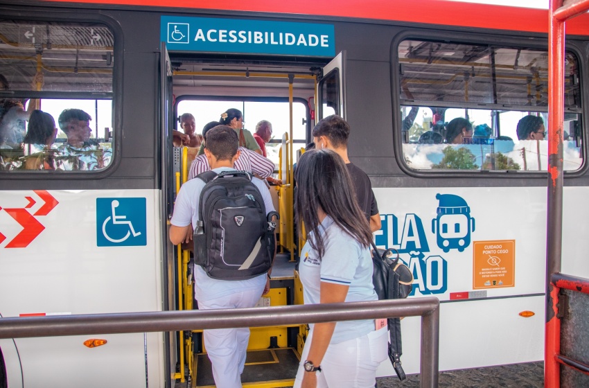 96% dos usuários do transporte público usam cartões Vamu