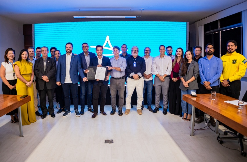 Prefeito Rodrigo Cunha institui Comitê Gestor do Centro de Maceió