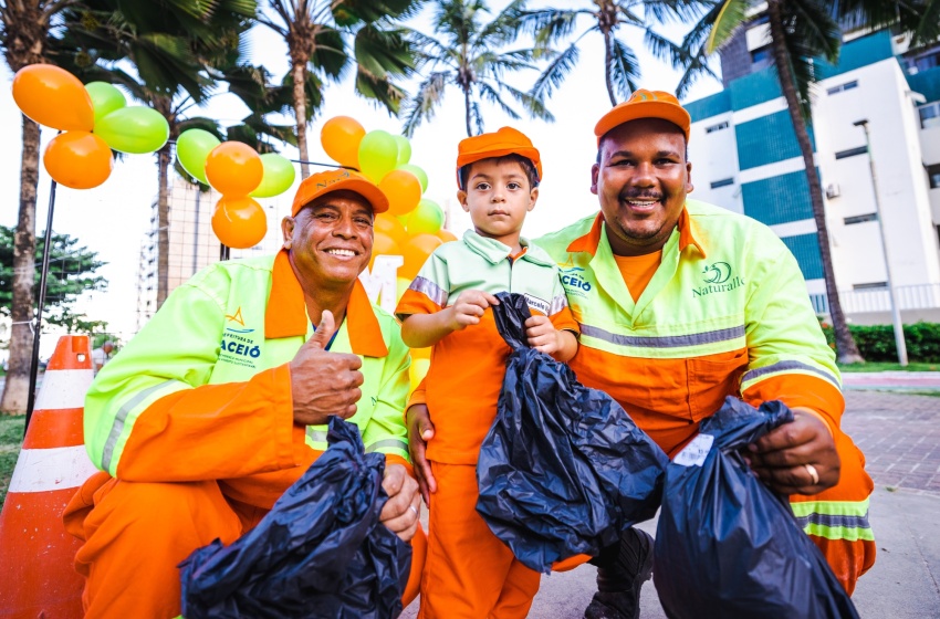 Aniversário infantil homenageia garis de Maceió