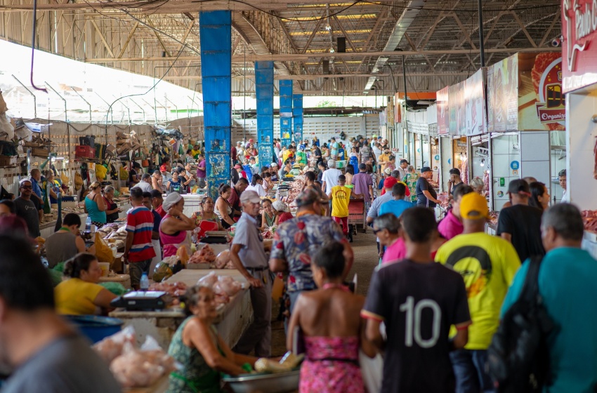 Confira os horários de funcionamento de mercados e feiras no Dia de Finados