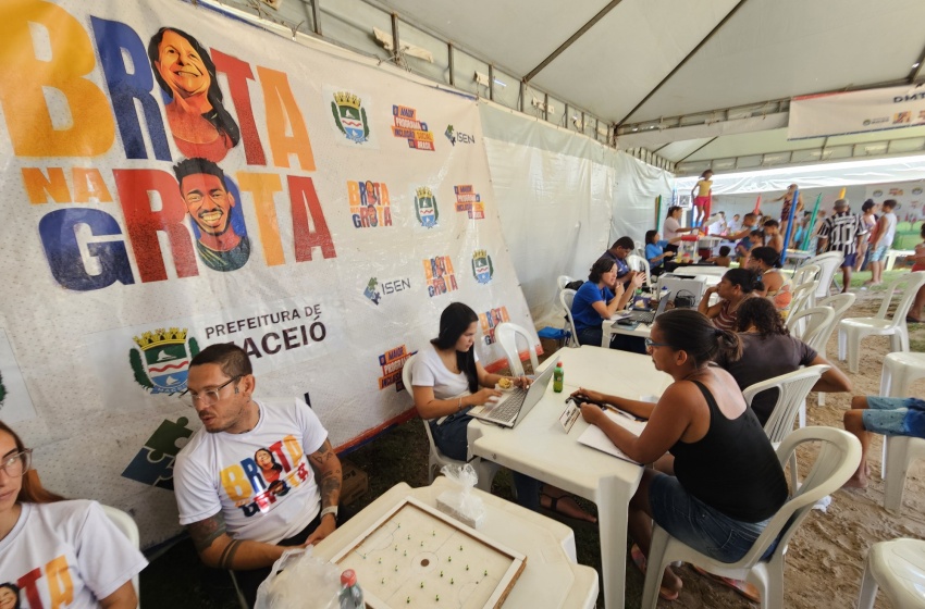 Brota na Grota leva serviços essenciais aos moradores do Vergel do Lago
