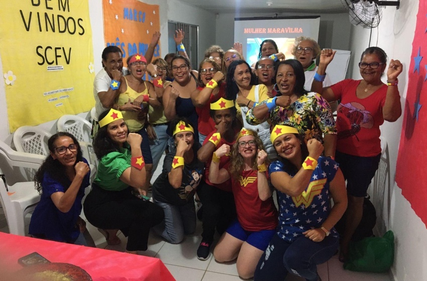 Mulher Maravilha é tema de palestra para mulheres assistidas pelo Cras Fernão Velho