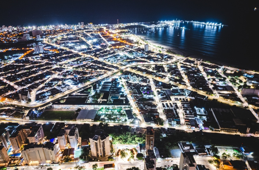 Ilumina alcança 65% do parque luminoso de Maceió modernizado com LED