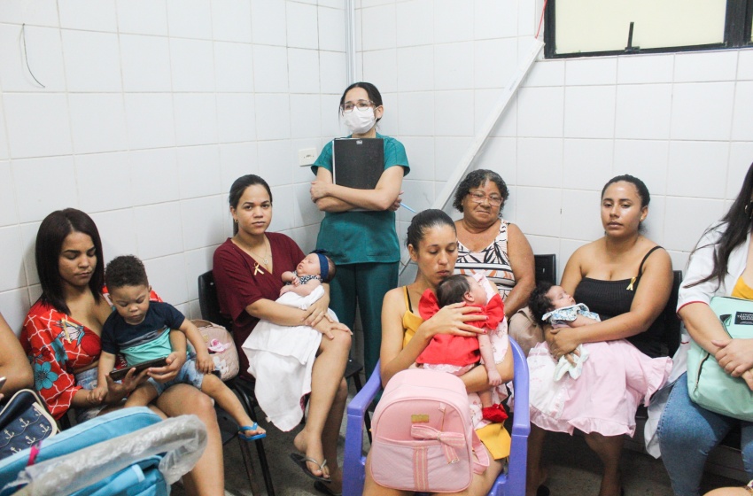 URS Hamilton Falcão promove ação alusiva ao Agosto Dourado e mobiliza mães a doarem leite materno