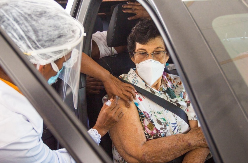 Procura por segunda dose de vacinas contra a Covid-19 aumenta em Maceió