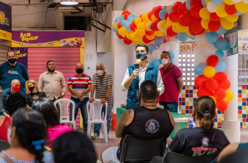 Nove anos do Shopping Popular
