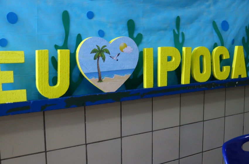 Feira Literária da Escola Municipal Floriano Peixoto leva poesia e memória ao bairro de Ipioca