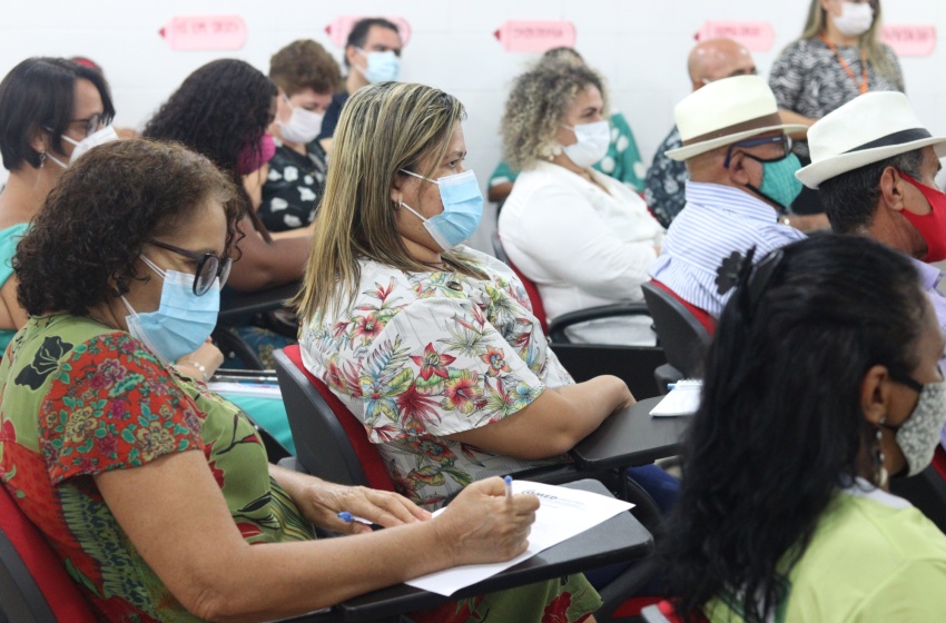 Conselho Municipal de Educação elege nova diretoria em pleno extraodinário