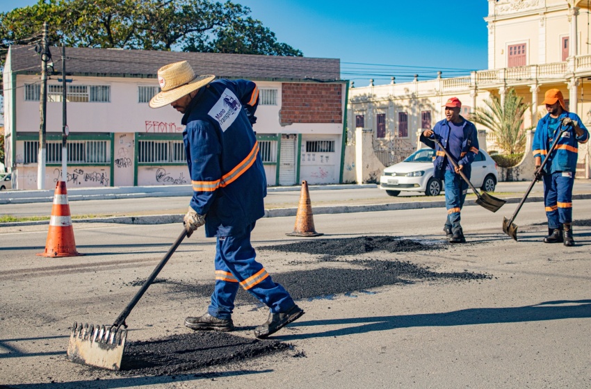 Infraestrutura realiza mutirão para recuperação de vias em percurso do Ironman 70.3