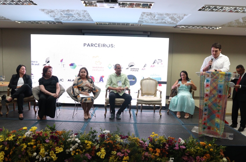 Maceió participa de encontro interestadual de dirigentes de educação municipais de Alagoas e Sergipe