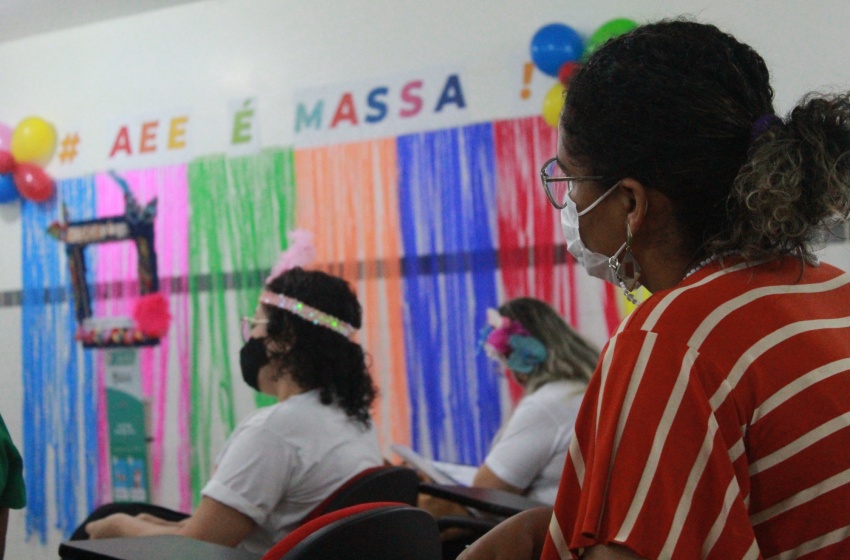 Educação inicia formação de novos profissionais da educação especial contratados pelo PSS