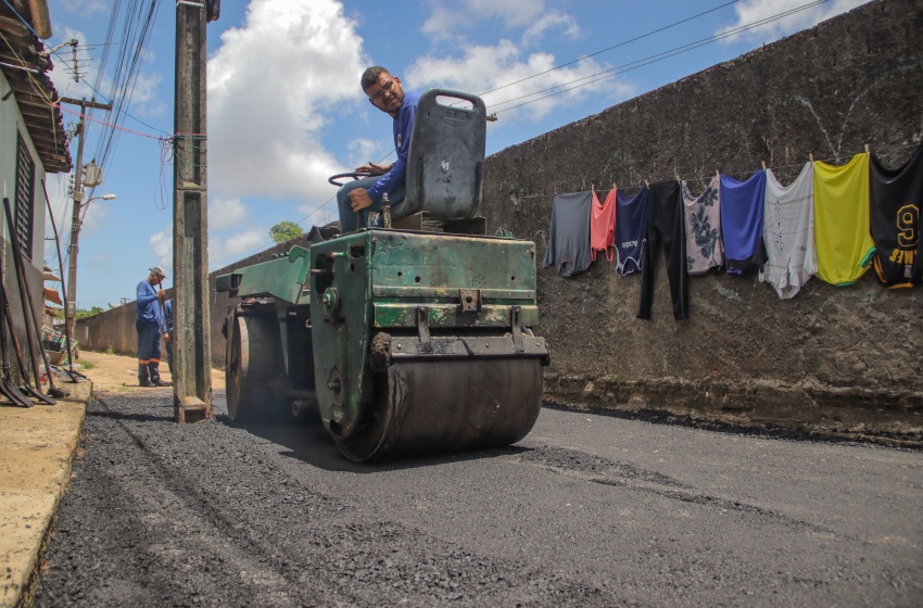 Brota na Grota: Oito grotas em Maceió recebem serviços de reformas de escadarias à reposição asfáltica