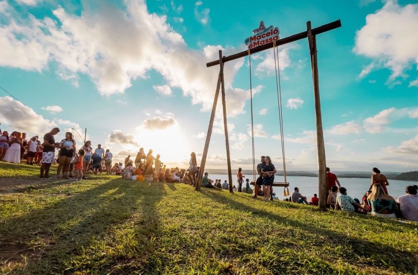 Balanço Gigante: Saiba como chegar ao Mirante da Santa Amélia de transporte público