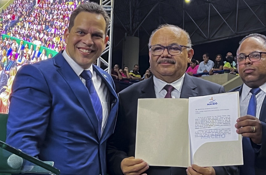 Nos 108 anos da Assembleia de Deus de Alagoas, Prefeitura cede terreno para ampliação de centro assistencial