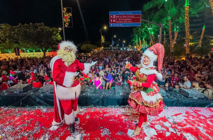 Apresentações culturais e artísticas encantam público presente no Natal de Todos Nós