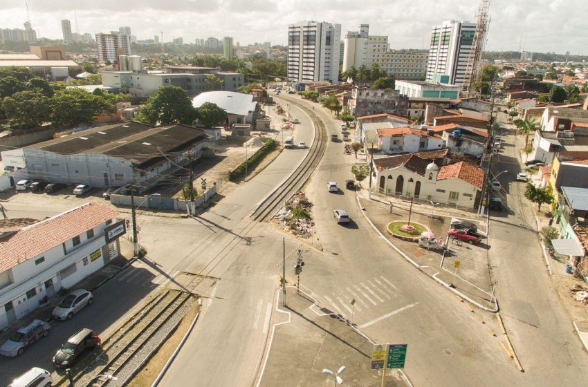 Avenida Walter Ananias será interditada para obras no sistema de drenagem nesta segunda (20)