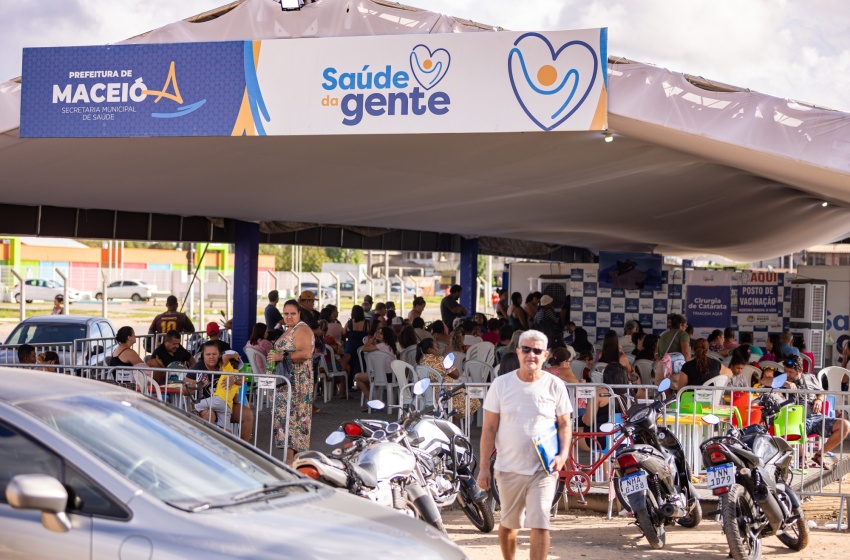 Programa da gestão JHC, Olhar da Gente vira referência nacional de cirurgias de catarata