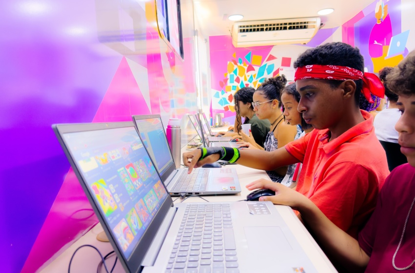 Tech Massa oferece cursos gratuitos no Benedito Bentes e Dubeaux Leão