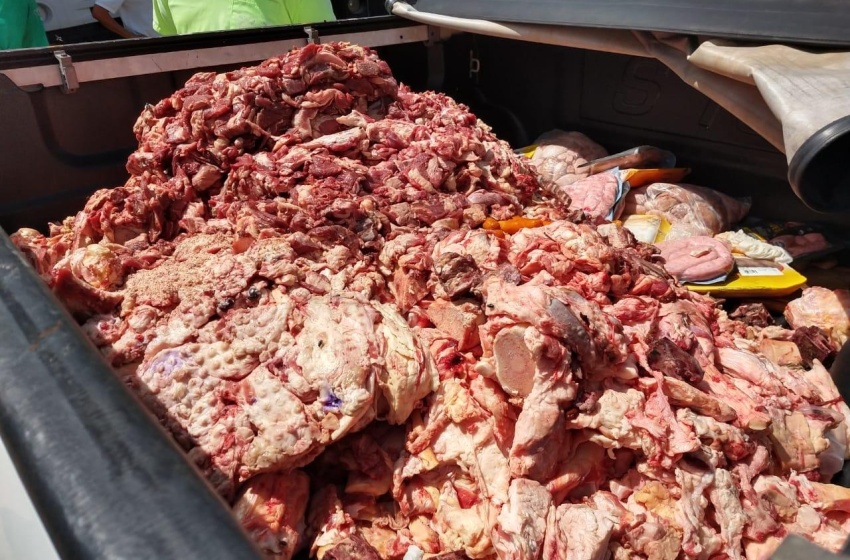 Vigilância Sanitária apreende mais 1.100 kg de produtos impróprios para consumo