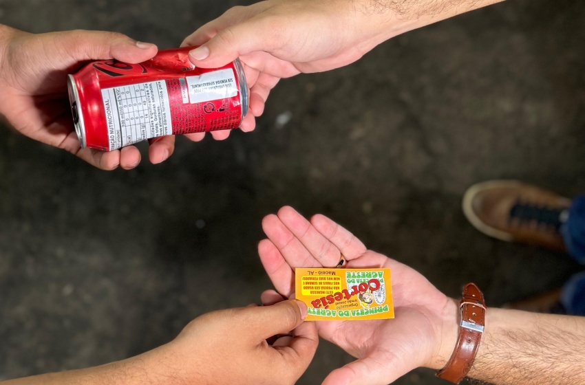 No São João Massayó, recicláveis valem ingressos para parque de diversões