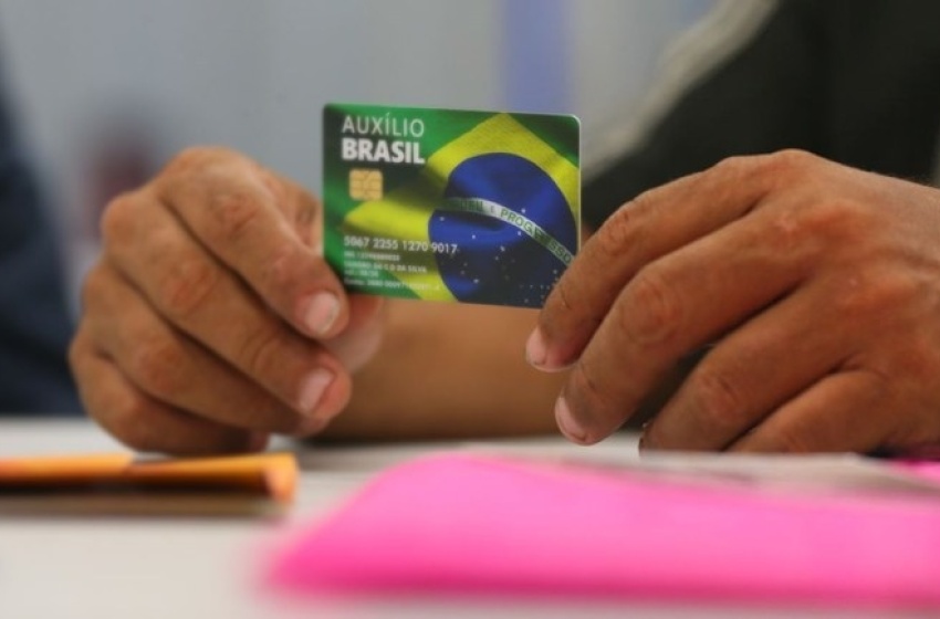 Pagamento do Programa Auxílio Brasil inicia na próxima quinta-feira (17)