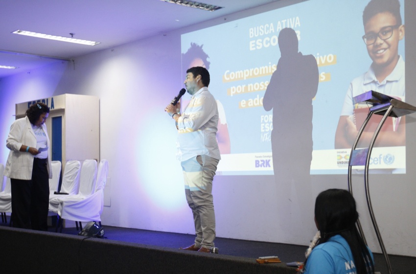Secretário de Educação participa de Encontro da Busca Ativa Escolar