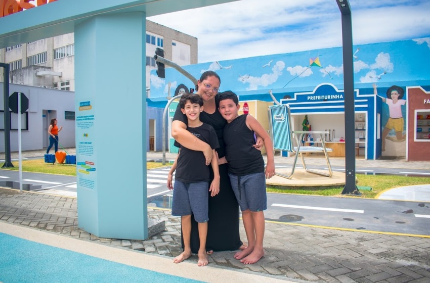 Mães atípicas relatam acolhimento e facilidade no acesso a serviços durante programação da Casa do Autista de Maceió