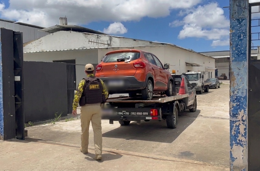 DMTT recupera veículo roubado após denúncia