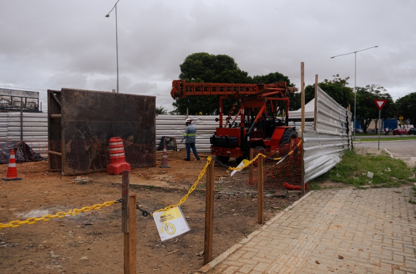 Prefeitura inicia fundação de obra da nova passarela de pedestres do Canaã