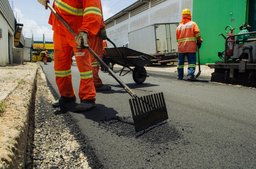 Rua no Antares recebe pavimentação em toda extensão