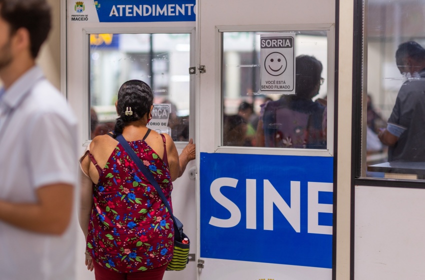 Novas oportunidades de trabalho na capital transformam a vida dos maceioenses