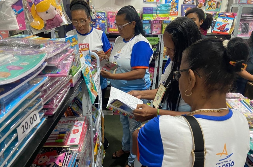 Alunos da EJAI Maceió vivem experiência única na 11ª Bienal do Livro de Alagoas