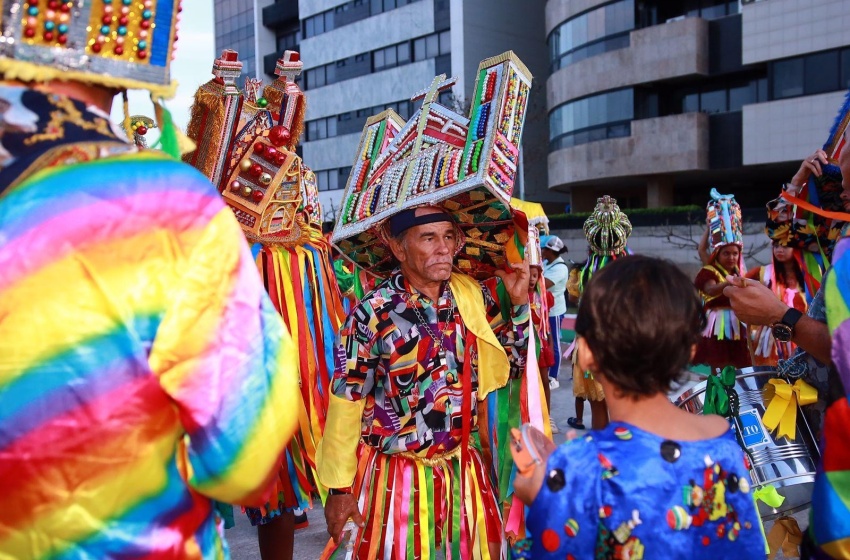 Natal dos Folguedos inicia apresentações nesta quinta-feira (22), na orla de Ponta Verde