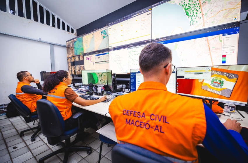 Defesa Civil reforça alerta de chuvas e orienta população a evitar situações de risco