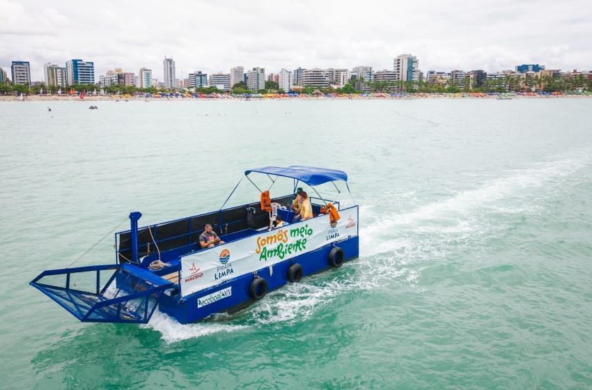 Alurb irá intensificar trabalho do Ecoboat nas piscinas naturais de Pajuçara